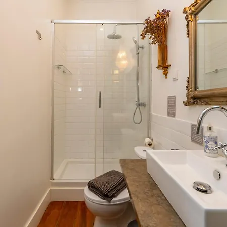 Apartment Portuguese Charm In