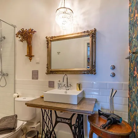 Portuguese Charm In Apartment